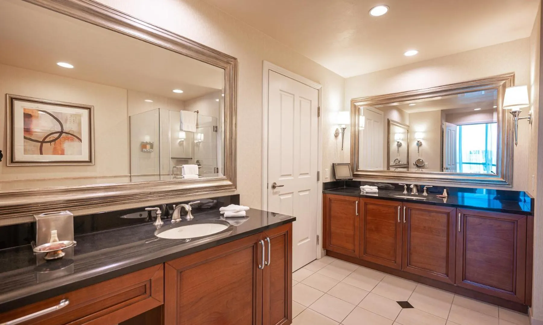 Jet Luxury Elite At The Signature Las Vegas 4*,  United States