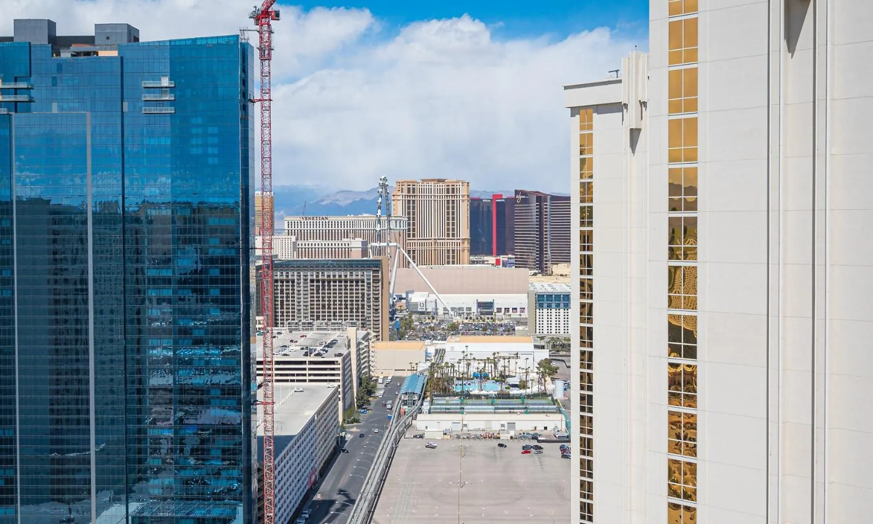 Jet Luxury Elite At The Signature Las Vegas Apartahotel